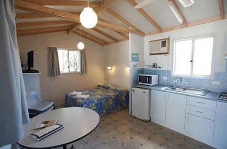 Bonny Hills Caravan Park - Sydney 4u 5