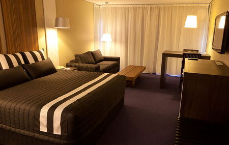 Taylors Lakes Hotel Motel - Sydney 4u 1