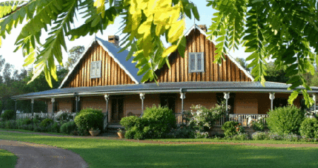 Carriages Country House - Accommodation Sydney