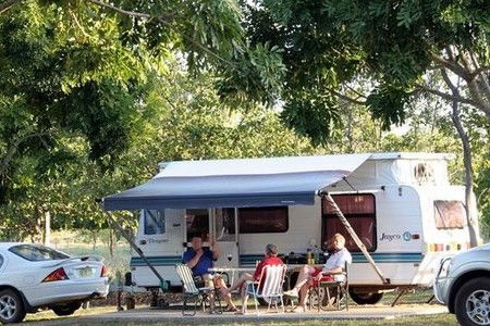 Aussie Outback Oasis Cabin And Van Village - Sydney 4u 2