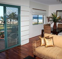 Currumbin Sands on the Beach - Accommodation Sydney