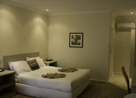 Lincoln Cottage Motor Inn - Accommodation Sydney 1