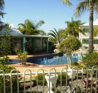Reef Adventureland Motor Inn - Sydney 4u