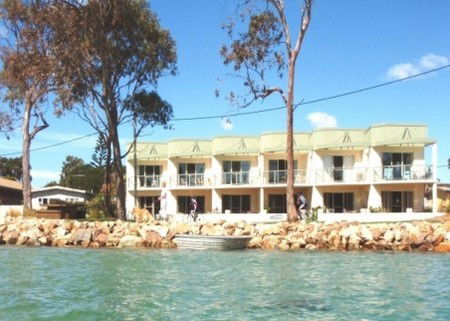 Merimbula Lake Apartments - Accommodation Sydney 2