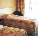 Tenterfield Bowling Club Motor Inn - Sydney 4u