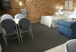 Best Western Blue Diamond Motor Inn - Sydney 4u 4