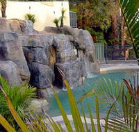 Crusoes Holiday Apartments - Sydney 4u