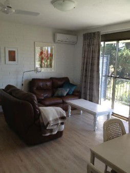 Aquarius Holiday Apartments - Accommodation Sydney 3