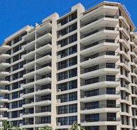 Clubb Coolum Beach - Sydney 4u