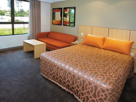 Travelodge Garden City - Accommodation Sydney 1