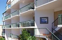 Whitecaps Holiday Apartments - Accommodation Sydney 2