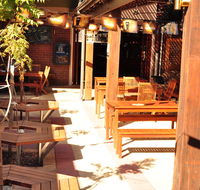 Brecknock Hotel - Sydney 4u