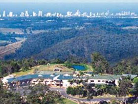 Eagle Heights Mountain Resort - Sydney 4u 0