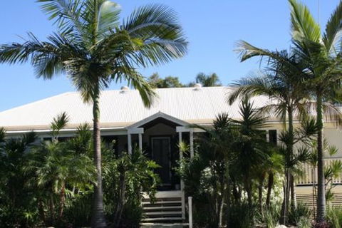 Rainbow Beach Accommodation - Sydney 4u 0