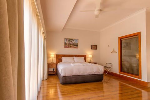 JV Jones Pty Ltd - Accommodation Sydney 2