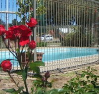 Motel Menere's - Accommodation Sydney