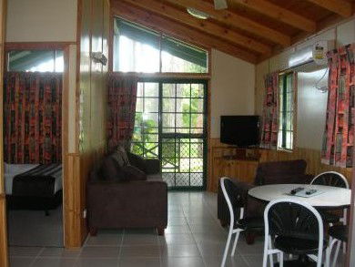 Lanis Holiday Island - Sydney 4u 1