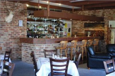 Deer Park Motor Inn - Accommodation Sydney 0