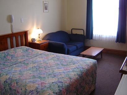 Sonbern Lodge Motel - Accommodation Sydney 2