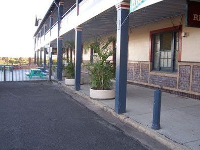 Crown Hotel Motel - Sydney 4u 2