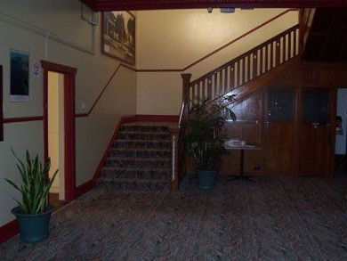 Crown Hotel Motel - Sydney 4u 3