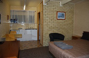 Coastal Comfort Motel - Accommodation Sydney 0
