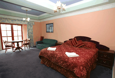 Hatchers Manor - Accommodation Sydney 0