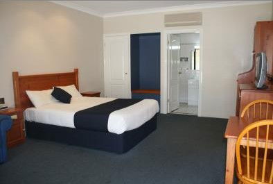 Breakout Motor Inn - Accommodation Sydney 0