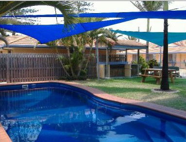 Twin Pines Motel - Sydney 4u 1