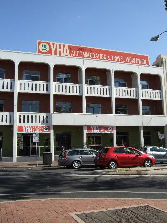 Adelaide Central YHA - Sydney 4u 0