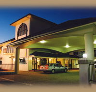 Villa Capri Rockhampton - Sydney 4u