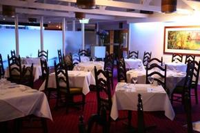 Quality Inn The Willows - Sydney 4u 3
