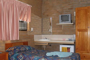 Ascot Budget Inn - Sydney 4u 0