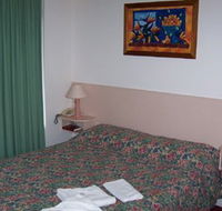 Rainbow Motel - Sydney 4u