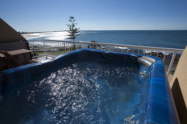 Oceanfront Motel - Sydney 4u 1