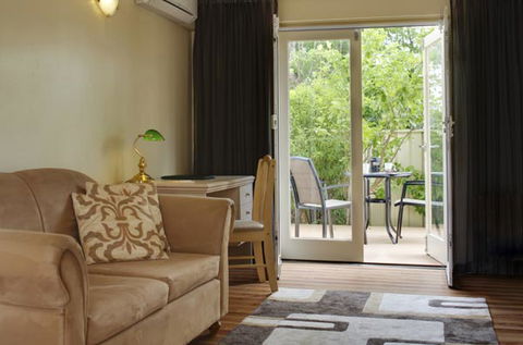 The Peninsula - Sydney 4u 3