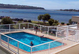 Crown Apartments Merimbula - Sydney 4u 1