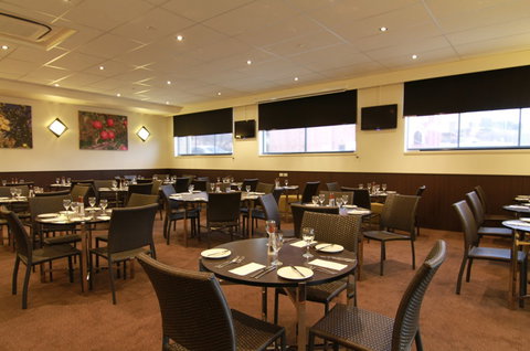 Quality Hotel Gateway Devonport - Accommodation Sydney 5