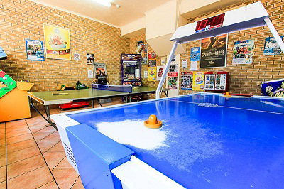 Seacrest Beachfront Holiday Apartments - Accommodation Sydney 14
