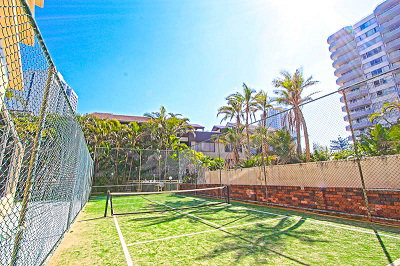 Seacrest Beachfront Holiday Apartments - Accommodation Sydney 16
