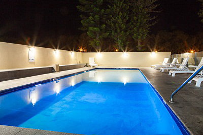 Seacrest Beachfront Holiday Apartments - Accommodation Sydney 21