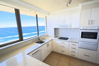 Seacrest Beachfront Holiday Apartments - Accommodation Sydney 27