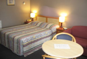 Highlands Motor Inn - Sydney 4u 1