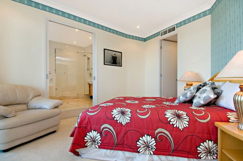 Santorini On Mudjimba - Accommodation Sydney 1