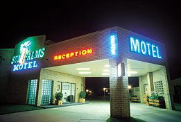 Sun Palms Hotel Motel - Accommodation Sydney 0