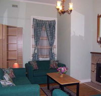 Mountain Top Holiday Home - Sydney 4u