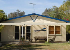 Blue Oars - Sydney 4u 0