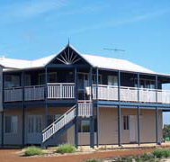 Sur La Mer on The Beach - Accommodation Sydney