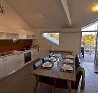 Bo'Vine Holiday Apartment - Sydney 4u