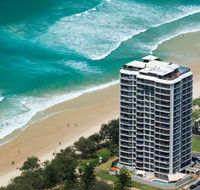Golden Sands On Main Beach - Accommodation Sydney